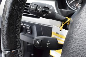 BMW Serie 3 320D TOURING AUTO 177 CV - Foto 25