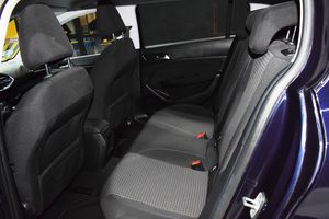 Peugeot 308 5P STYLE BLUEHDI 130 SS 6 V - Foto 8