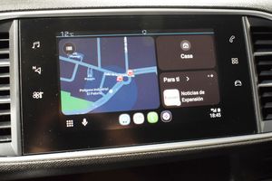 Peugeot 308 5P STYLE BLUEHDI 130 SS 6 V - Foto 13