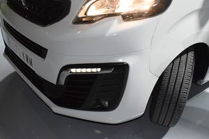 Peugeot Traveller TRAVELLER  Business 1.6 BlueHDi 88KW (120) Standard 4 P - Foto 34