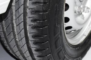 Ford Tourneo Custom VAN 2.0 TDCI 96KW 280 L1 MHEV TREND - Foto 32