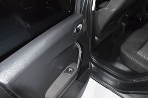 Peugeot 208 1.2 PURE TECH  110 CV - Foto 9