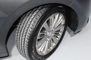 Peugeot 208 1.2 PURE TECH  110 CV - Foto 23