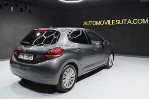 Peugeot 208 1.2 PURE TECH  110 CV - Foto 6