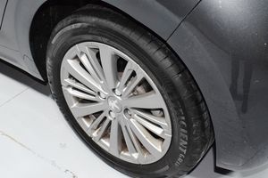 Peugeot 208 1.2 PURE TECH  110 CV - Foto 25