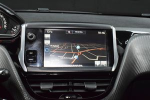 Peugeot 208 1.2 PURE TECH  110 CV - Foto 16