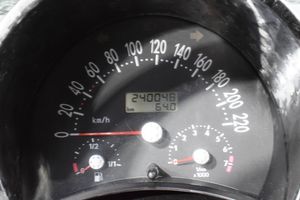 Volkswagen Beetle DESIGN 1.6 - Foto 14