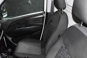 Opel Combo Cargo Cargo 1.3 CDTI 70kW (95CV) L1 H1 - Foto 30