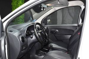 Dacia Dokker Essential 1.6 75kW (100CV) GLP -18 4 P - Foto 20