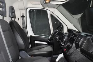 Citroën Jumper BlueHDi 88KW (120CV) Furgón 35L3H2 - Foto 17