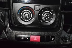 Citroën Jumper BlueHDi 88KW (120CV) Furgón 35L3H2 - Foto 26