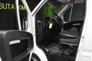 Citroën Jumper BlueHDi 88KW (120CV) Furgón 35L3H2 - Foto 19