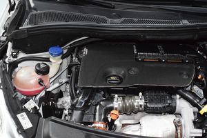 Peugeot 208 1.6 HDI ACTIVE - Foto 41