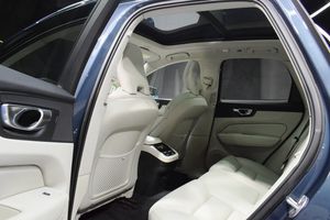 Volvo XC60 2.0 B4 D Inscription Auto - Foto 9