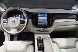 Volvo XC60 2.0 B4 D Inscription Auto - Foto 16