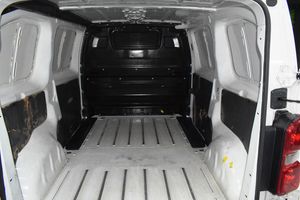 Peugeot Expert PRO 1.5 BLUEHDI 100 SS STANDARD - Foto 9