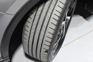 Toyota C-HR 1.8 125H ADVANCE - Foto 31