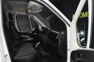 Peugeot Boxer 333 L2 H2 BHDI 103KW (140CV) SS 6 V. M - Foto 13