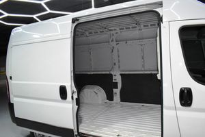 Peugeot Boxer 333 L2 H2 BHDI 103KW (140CV) SS 6 V. M - Foto 12