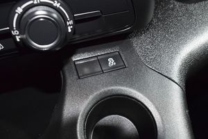 Peugeot Partner PRO STANDARD 600KG BLUEHDI 73KW - Foto 23