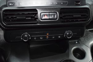 Peugeot Partner PRO STANDARD 600KG BLUEHDI 73KW - Foto 21