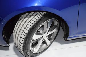 Peugeot 308 SW Allure 1.5 BlueHDi 96KW (130CV) - Foto 33