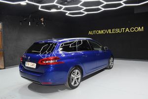 Peugeot 308 SW Allure 1.5 BlueHDi 96KW (130CV) - Foto 6