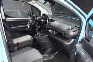Peugeot Partner Premium Standard 1000kg BlueHDi 73kW 4 P - Foto 14