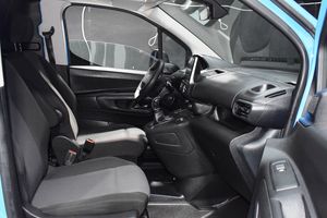 Peugeot Partner Premium Standard 1000kg BlueHDi 73kW 4 P - Foto 16