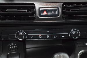 Peugeot Partner Premium Standard 1000kg BlueHDi 73kW 4 P - Foto 27