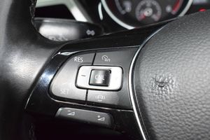 Volkswagen Touran Business & Navi 1.6 TDI 85kW (115CV) 7 PLZ - Foto 29