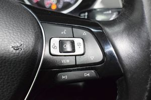 Volkswagen Touran Business & Navi 1.6 TDI 85kW (115CV) 7 PLZ - Foto 30