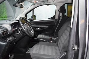 Opel Combo 1.5 TD 96kW (130CV) S/S Selective XL 5 P 7PLZ - Foto 24