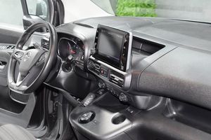 Opel Combo 1.5 TD 96kW (130CV) S/S Selective XL 5 P 7PLZ - Foto 17