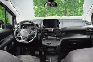 Opel Combo 1.5 TD 96kW (130CV) S/S Selective XL 5 P 7PLZ - Foto 13