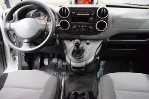 Peugeot Partner TEPEE Access 1.6 BlueHDi 55KW (75CV) 4 P - Foto 11