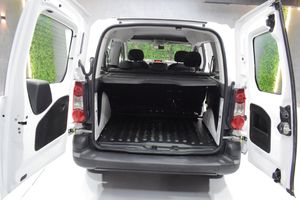 Peugeot Partner TEPEE Access 1.6 BlueHDi 55KW (75CV) 4 P - Foto 10