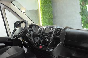 Peugeot Boxer 333 L2 H2 BHDI 103KW (140CV) SS 6 V. M - Foto 16