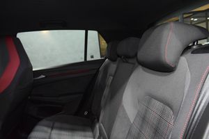 Volkswagen Golf GTI - Foto 13