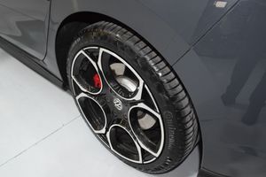 Volkswagen Golf GTI - Foto 46