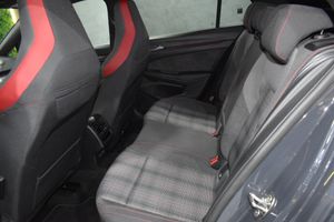 Volkswagen Golf GTI - Foto 12