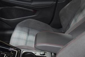 Volkswagen Golf GTI - Foto 19