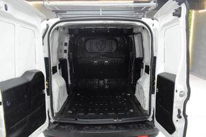 Opel Combo Cargo 1.3 CDTI 70kW (95CV) L1 H1 3 Puertas - Foto 8