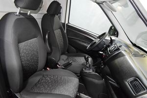 Opel Combo Cargo 1.3 CDTI 70kW (95CV) L1 H1 3 Puertas - Foto 16
