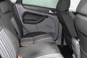 Ford Focus 1.6 TREND - Foto 12