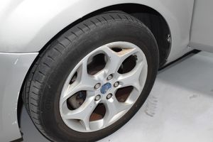 Ford Focus 1.6 TREND - Foto 29