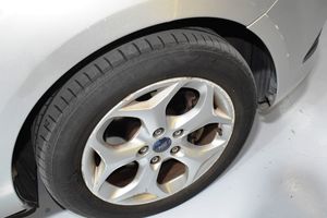 Ford Focus 1.6 TREND - Foto 30