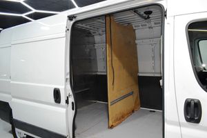 Peugeot Boxer 335 L3 H2 BHDI 140 CV S&S 6 V. M - Foto 12