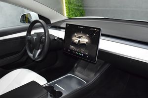 Tesla Model 3 RWD 4 puertas - Foto 18