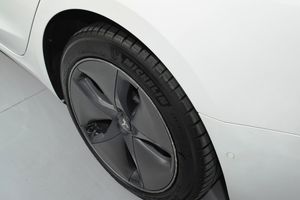 Tesla Model 3 RWD 4 puertas - Foto 31